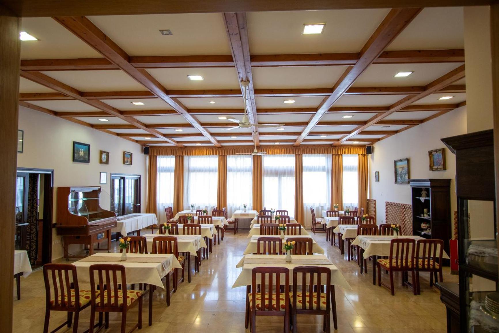 Komfort Hotel Platan Harkány Exterior photo